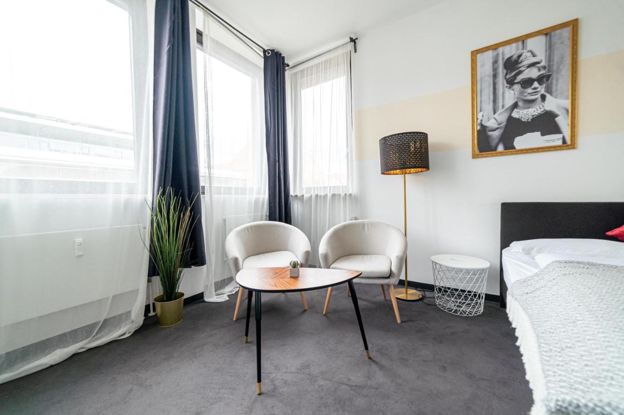 Full House Hostel Nurnberg - Shared Bath & Kitchen Экстерьер фото