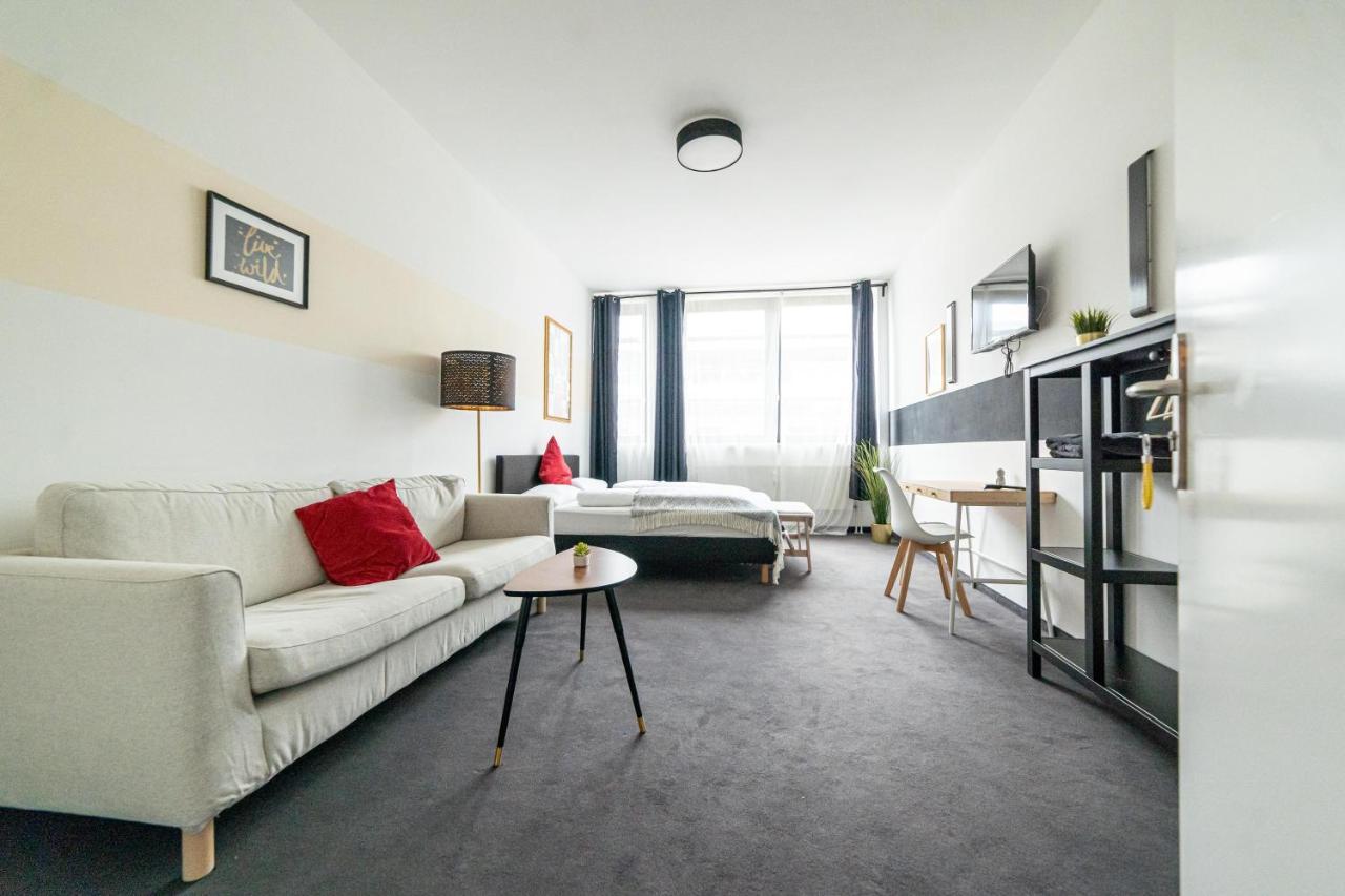Full House Hostel Nurnberg - Shared Bath & Kitchen Экстерьер фото