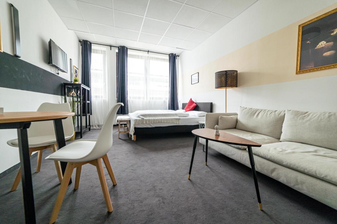 Full House Hostel Nurnberg - Shared Bath & Kitchen Экстерьер фото