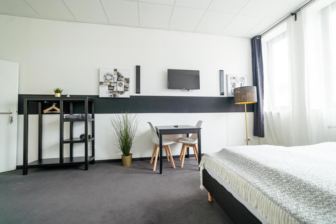 Full House Hostel Nurnberg - Shared Bath & Kitchen Экстерьер фото