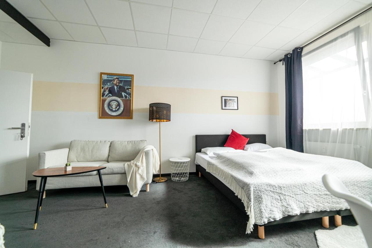 Full House Hostel Nurnberg - Shared Bath & Kitchen Экстерьер фото