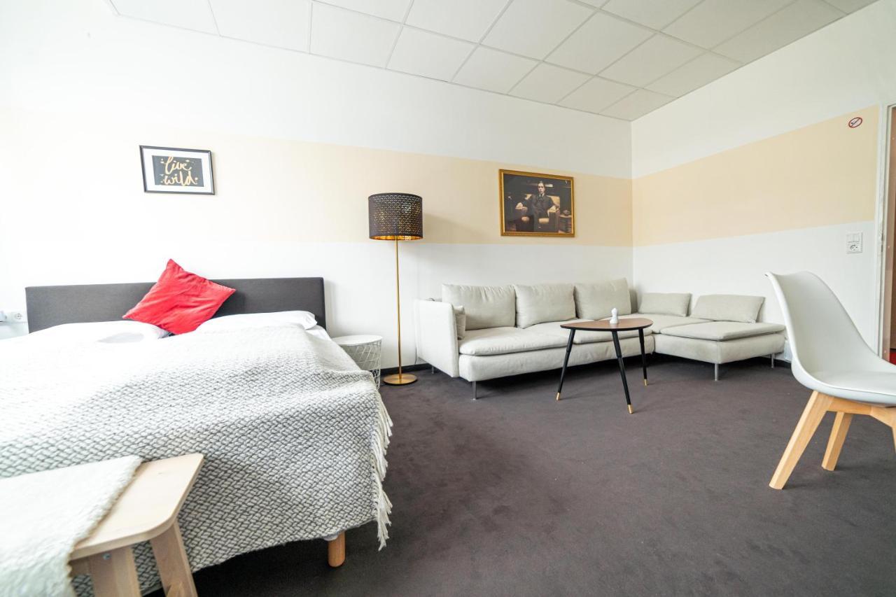 Full House Hostel Nurnberg - Shared Bath & Kitchen Экстерьер фото