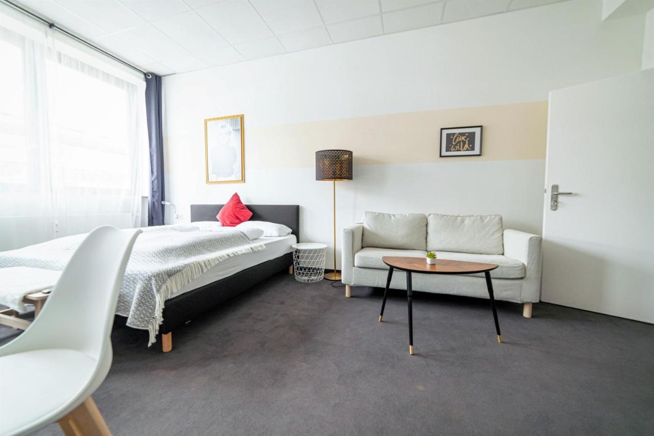 Full House Hostel Nurnberg - Shared Bath & Kitchen Экстерьер фото