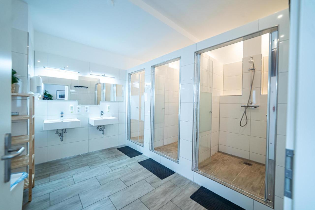 Full House Hostel Nurnberg - Shared Bath & Kitchen Экстерьер фото