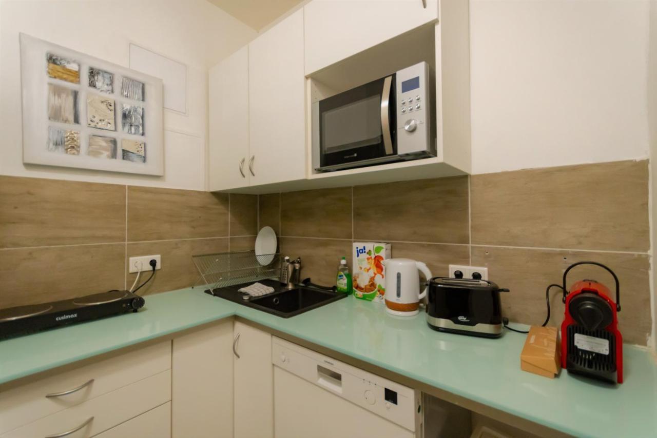 Full House Hostel Nurnberg - Shared Bath & Kitchen Экстерьер фото