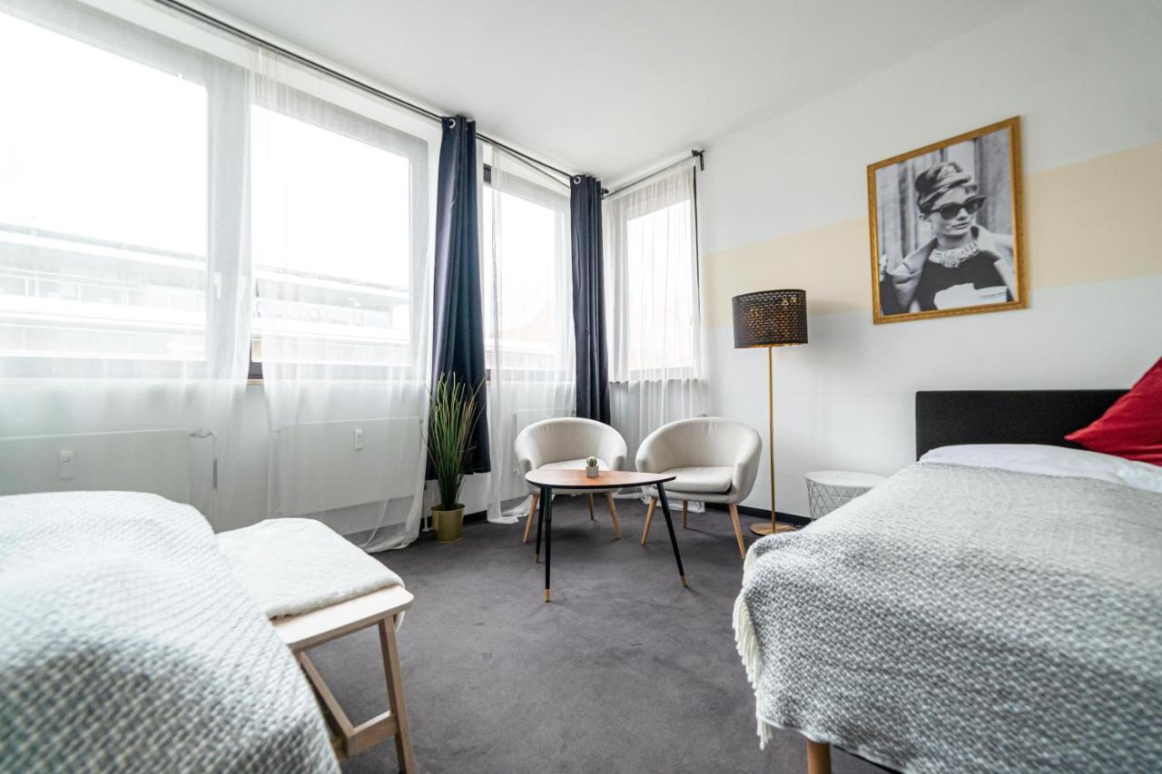 Full House Hostel Nurnberg - Shared Bath & Kitchen Экстерьер фото